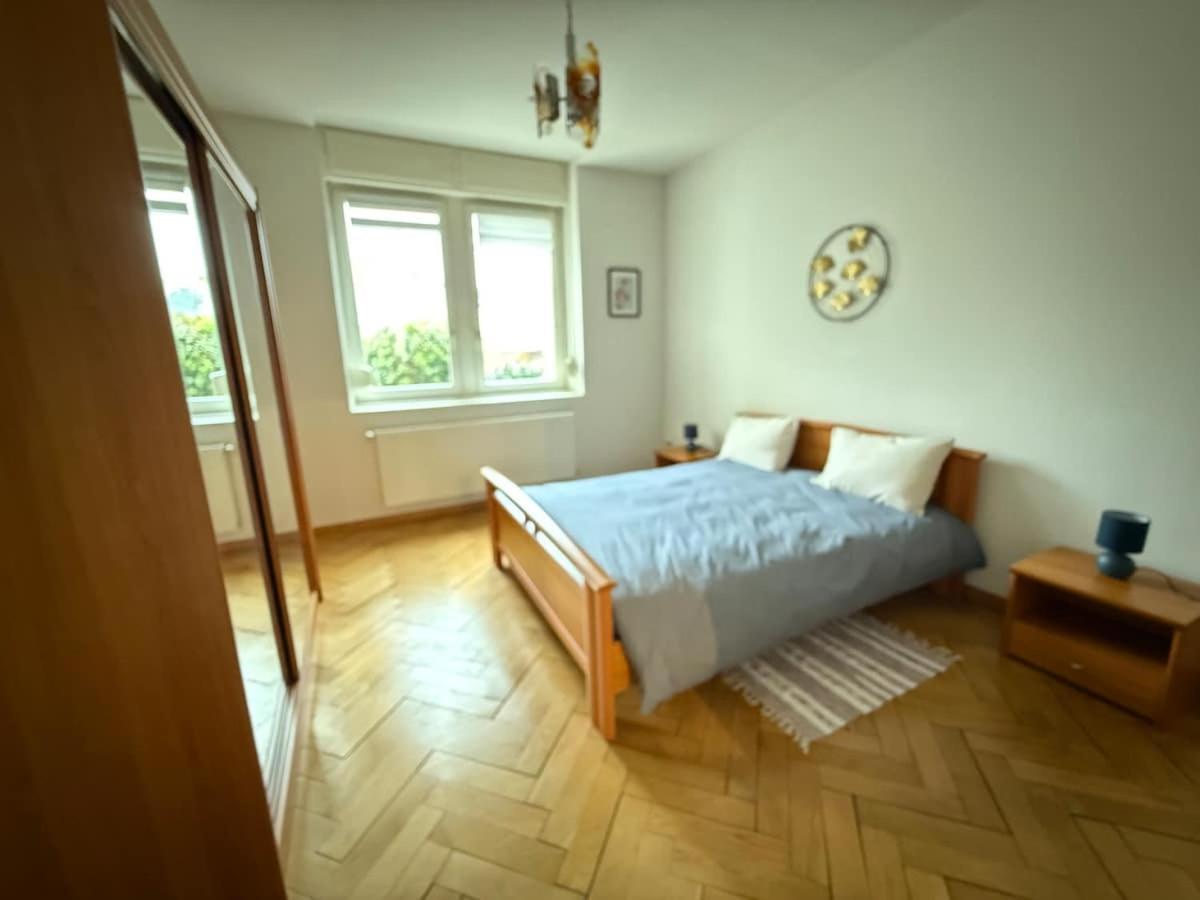 100m, 5 Min Center 2 Bedrooms, 6 People Colmar