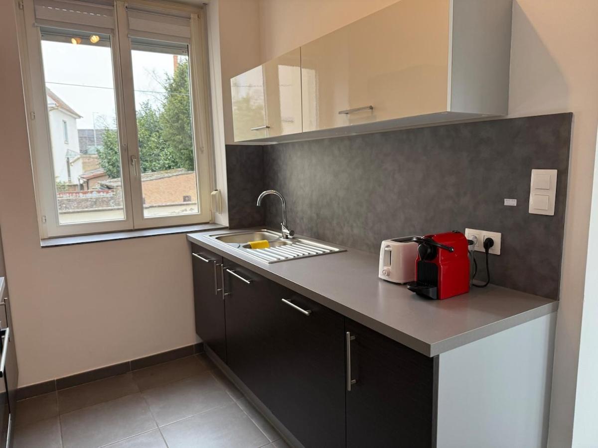 100m, 5 Min Center 2 Bedrooms, 6 People Appartement *